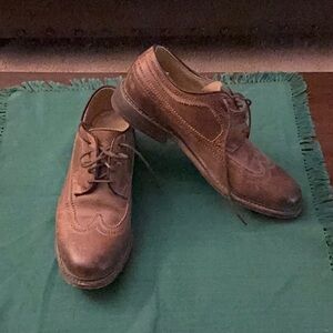 Ladies Frye Oxfords size 8